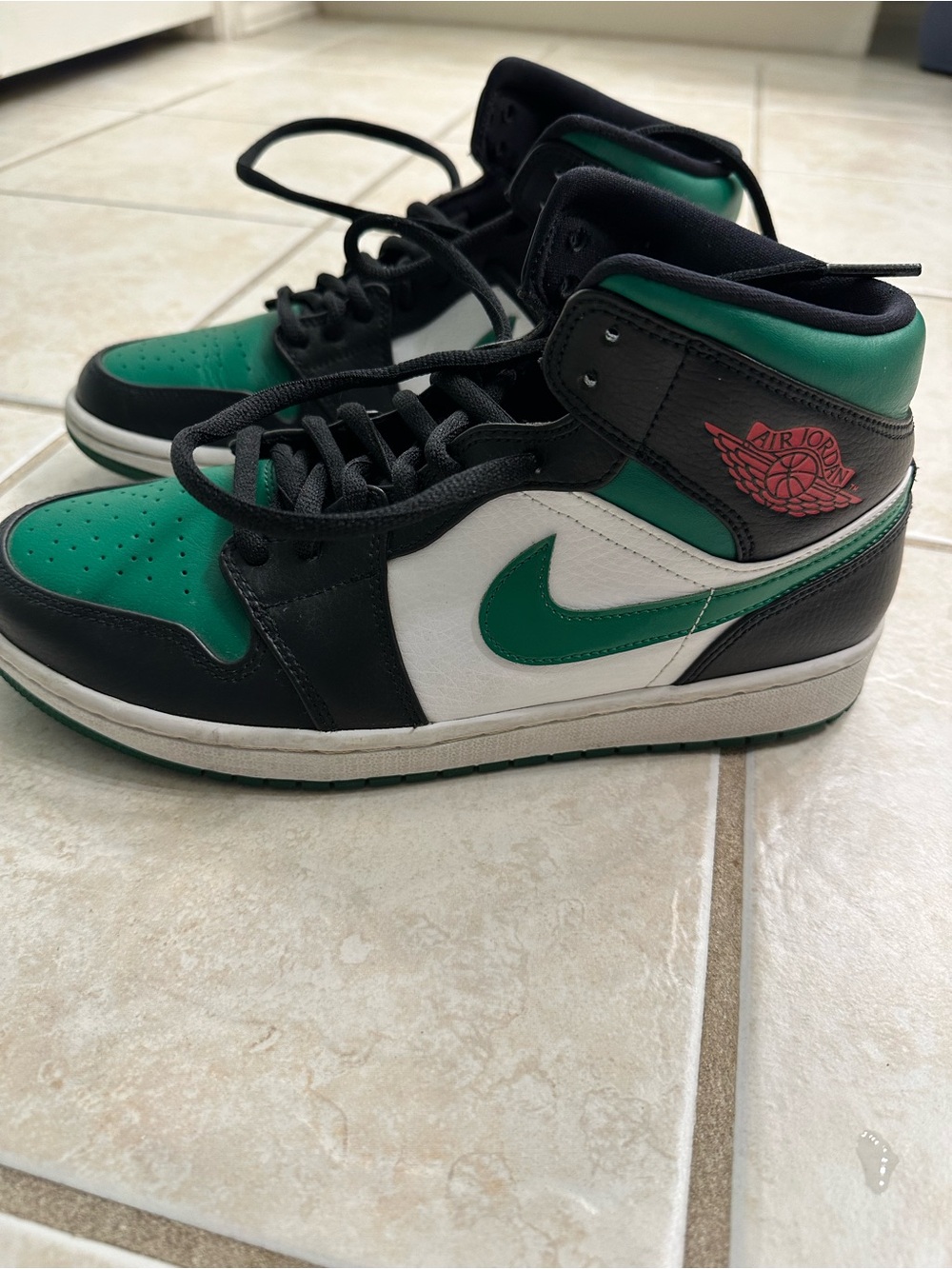 AIR JORDAN 1 GREEN TOE MENS US SIZE 9